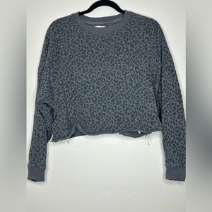Cheetah cropped sweater